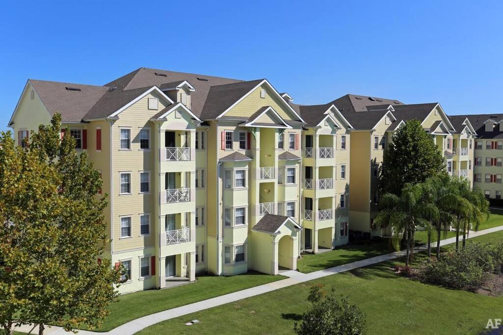 Apartment Comfortable Apartment, Close To World *